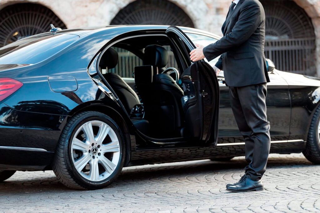 Luxury Car Services Newport RI